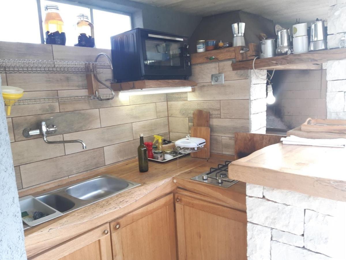 Apartments Bijou With Big Private Garden Near Umag Vilanija Екстериор снимка
